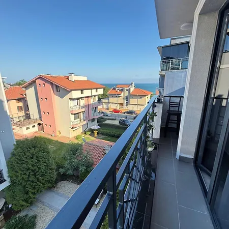 Apartment Sea Sun 2 *